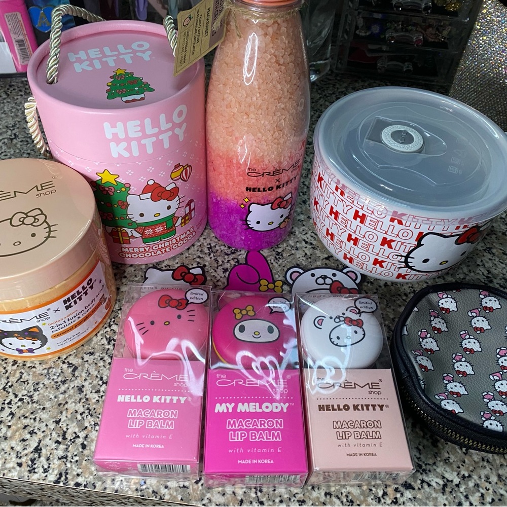 Hello Kitty Bundle